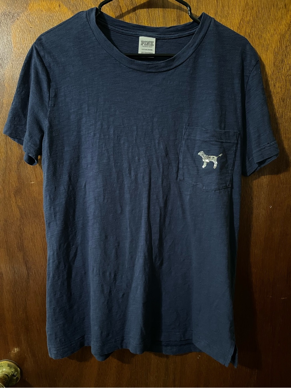 4 Victorias Secret PINK brand tshirts - Picture 3 of 16